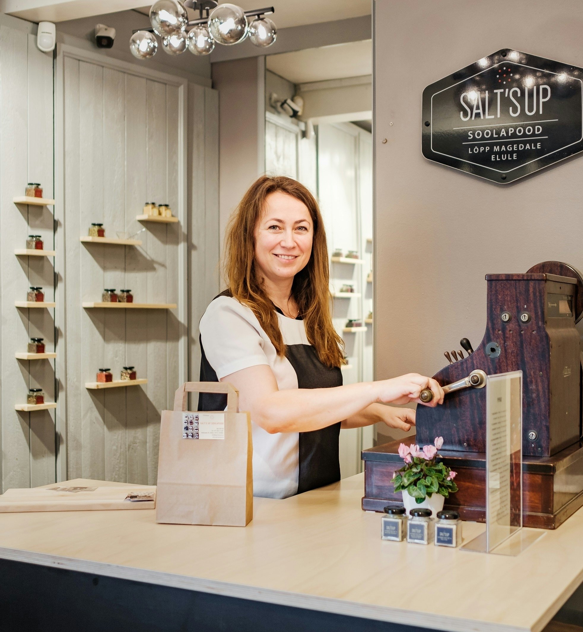 Female Sales person